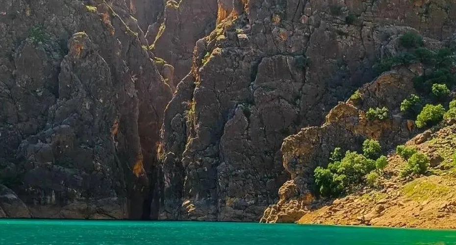 بهترین زمان سفر به تنگه قاسمی